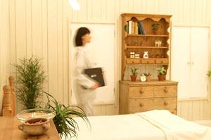 大阪でクロス張替えを頼みたい時には